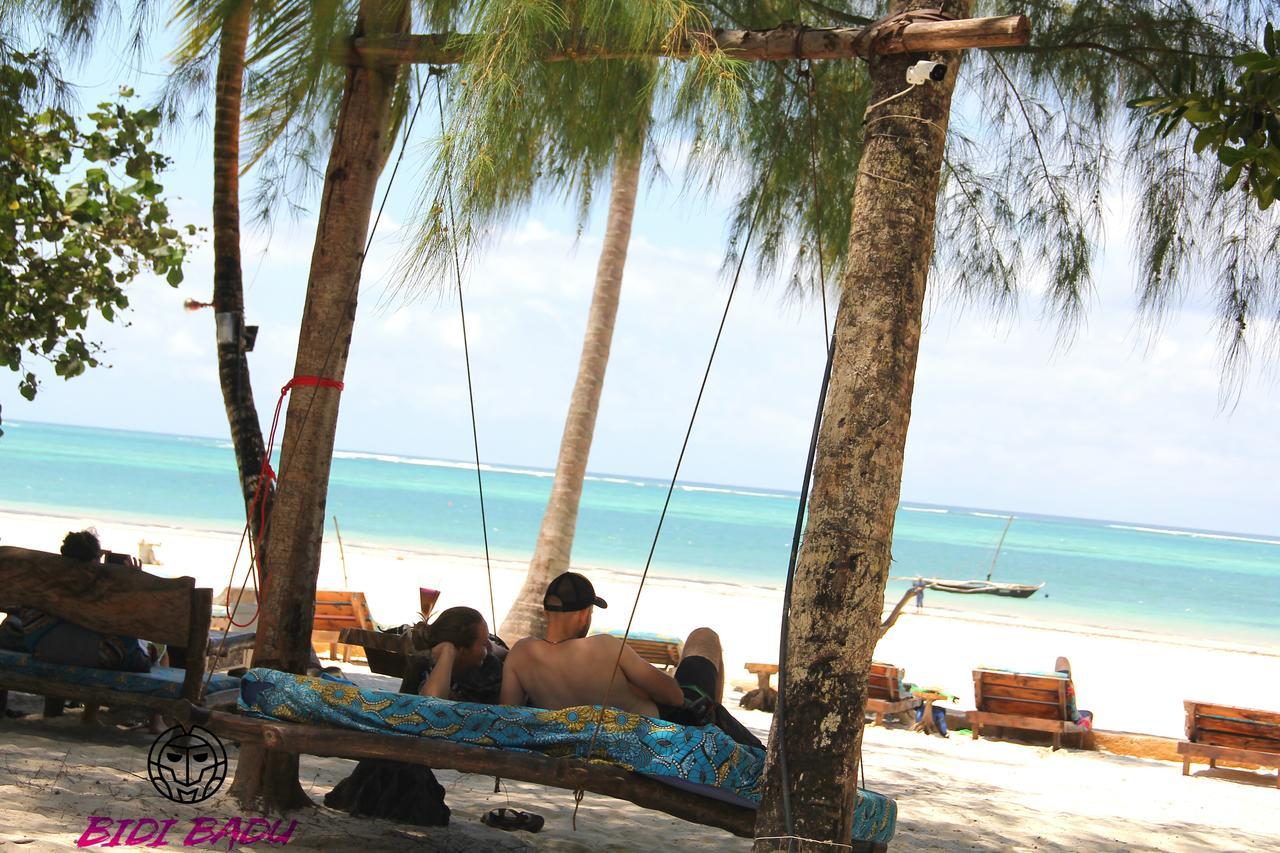 Ostello Soul Breeze Backpackers Diani Diani Beach Esterno foto
