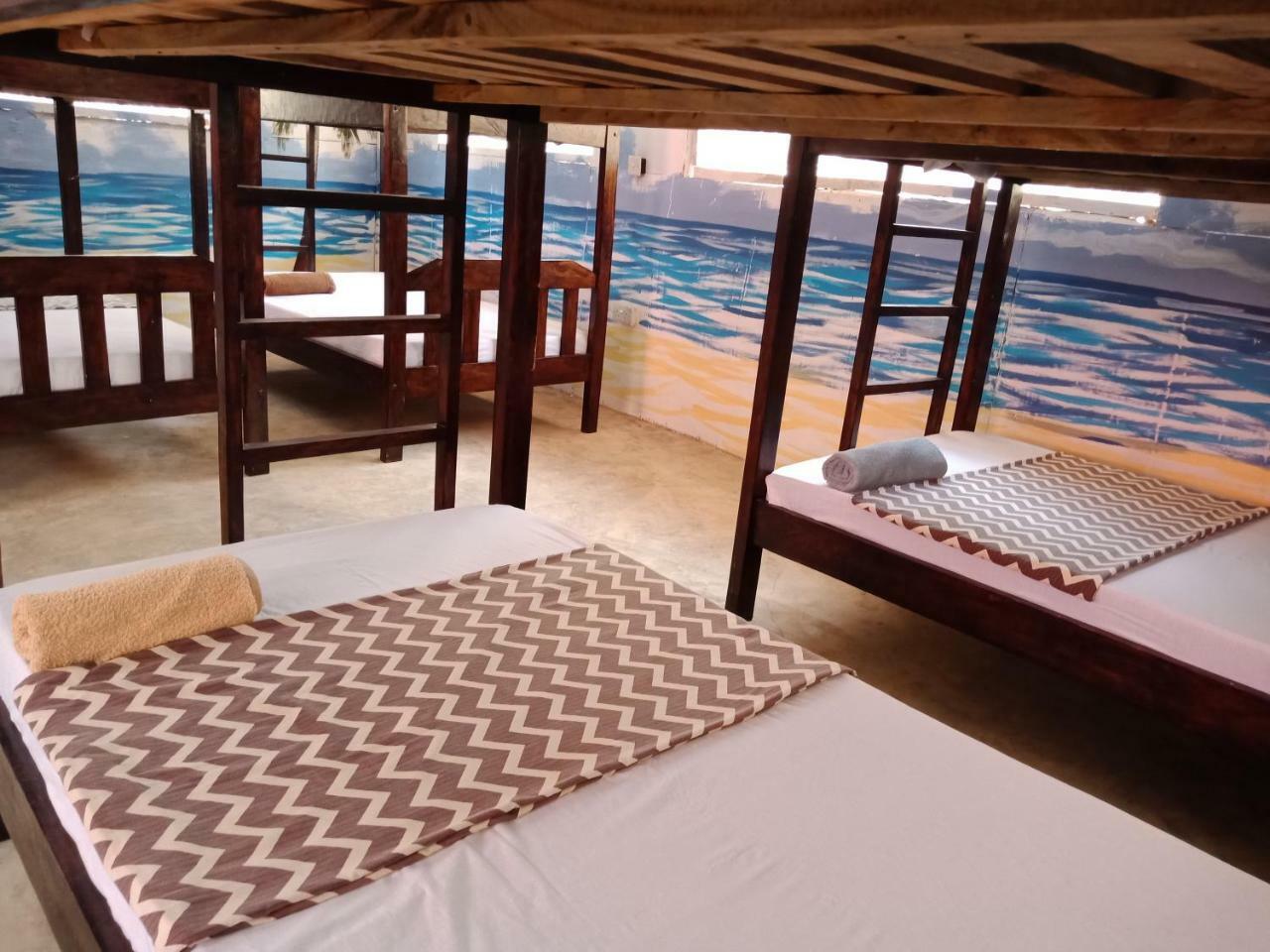 Ostello Soul Breeze Backpackers Diani Diani Beach Esterno foto